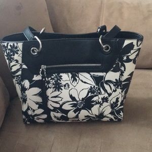 Chaps black and white floral purse